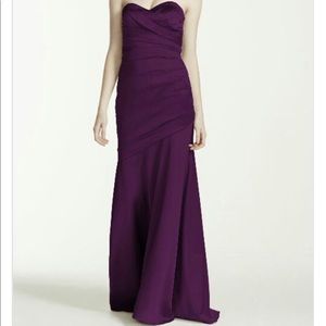 Long strapless satin dress / bridesmaid